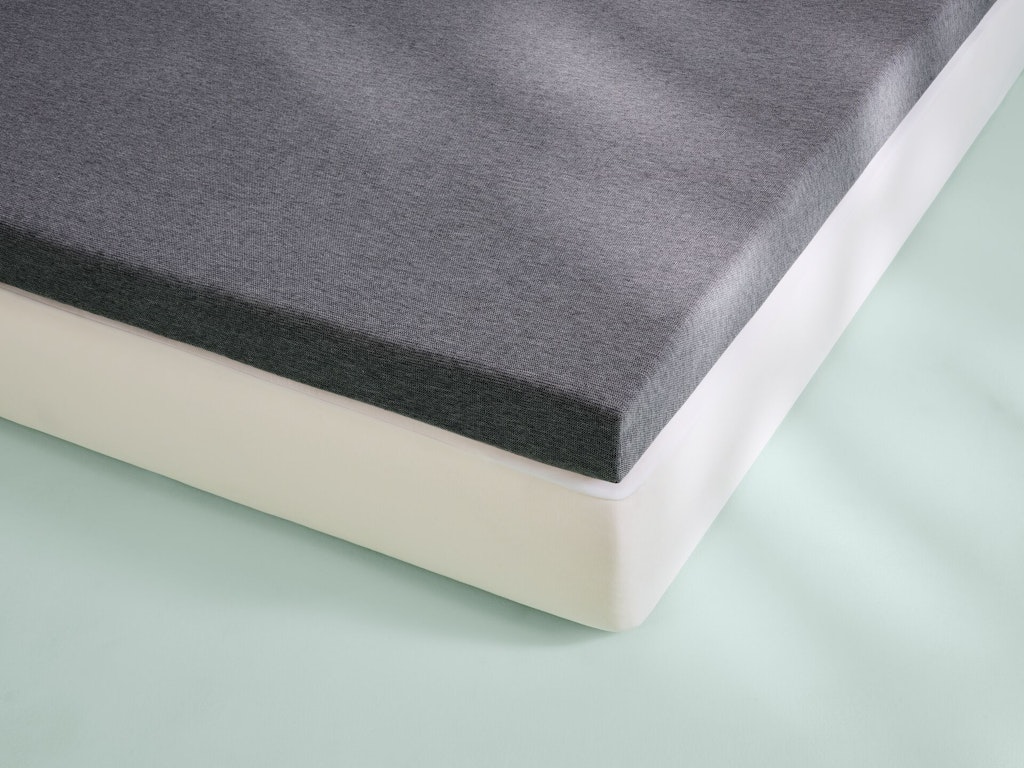 corner of mattress topper