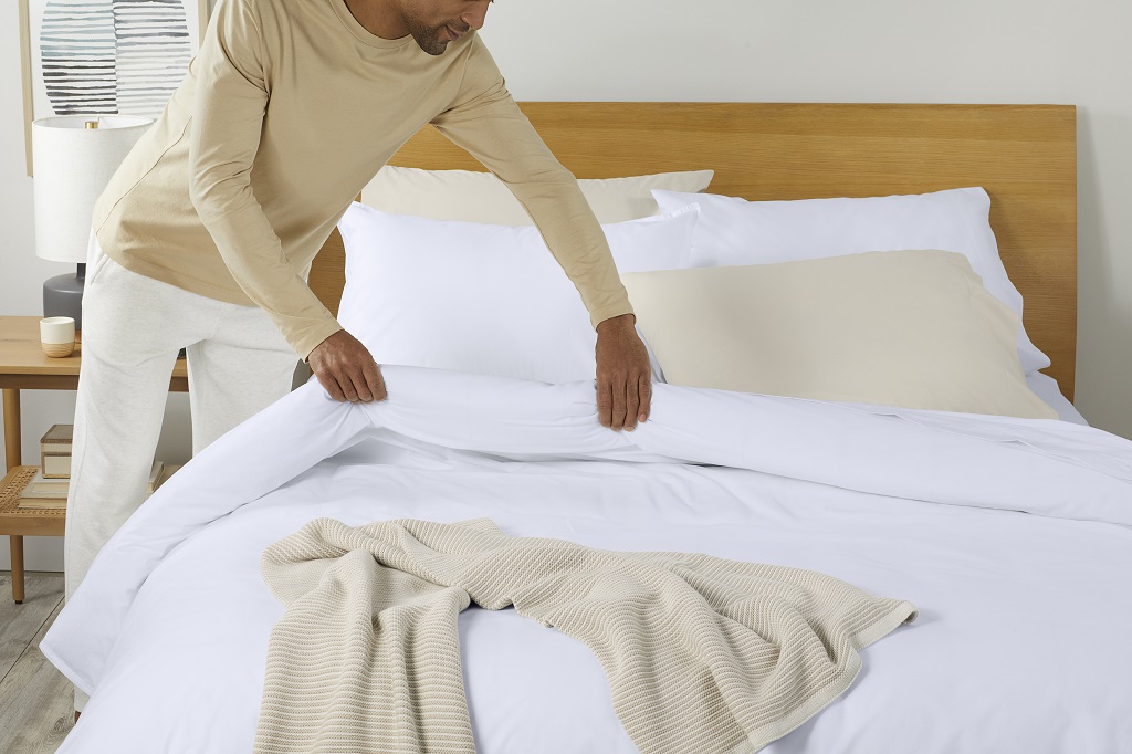 Cotton bed sheets have comfortable feel to them, help get restful