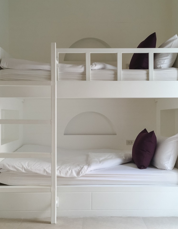 Cheap bunk beds with outlet mattresses