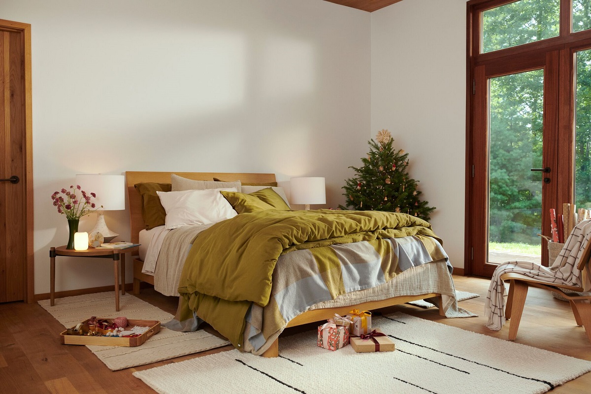 Six Ways to Cozy Up Your Bedroom for the Winter